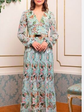 Mint Floral V-Neck Maxi Dress with Pleated Skirt